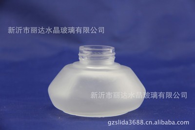 【玻璃工廠 汽車香水瓶LDC113】?jī)r(jià)格,廠家,圖片,其他玻璃包裝容器,新沂市麗達(dá)水晶玻璃-