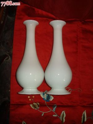 單色料瓶一對,玻璃器皿,玻璃瓶,八十年代(20世紀),無圖案,其他工藝,se25088958,零售,七七八八玻璃皿