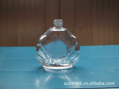【銷售各種優(yōu)質(zhì)玻璃瓶 玻璃器皿 顏色透明】價(jià)格,廠家,圖片,酒類包裝,銅山順翔工藝玻璃瓶廠-