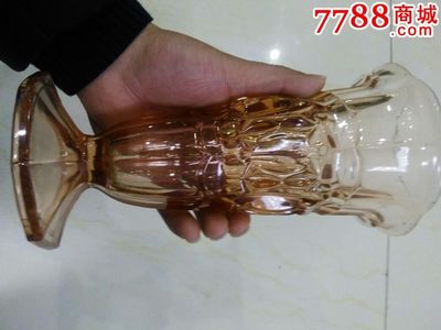 老花瓶一個(gè)-價(jià)格:50元-se34586192-玻璃器皿-零售-7788收藏__中國收藏?zé)峋€